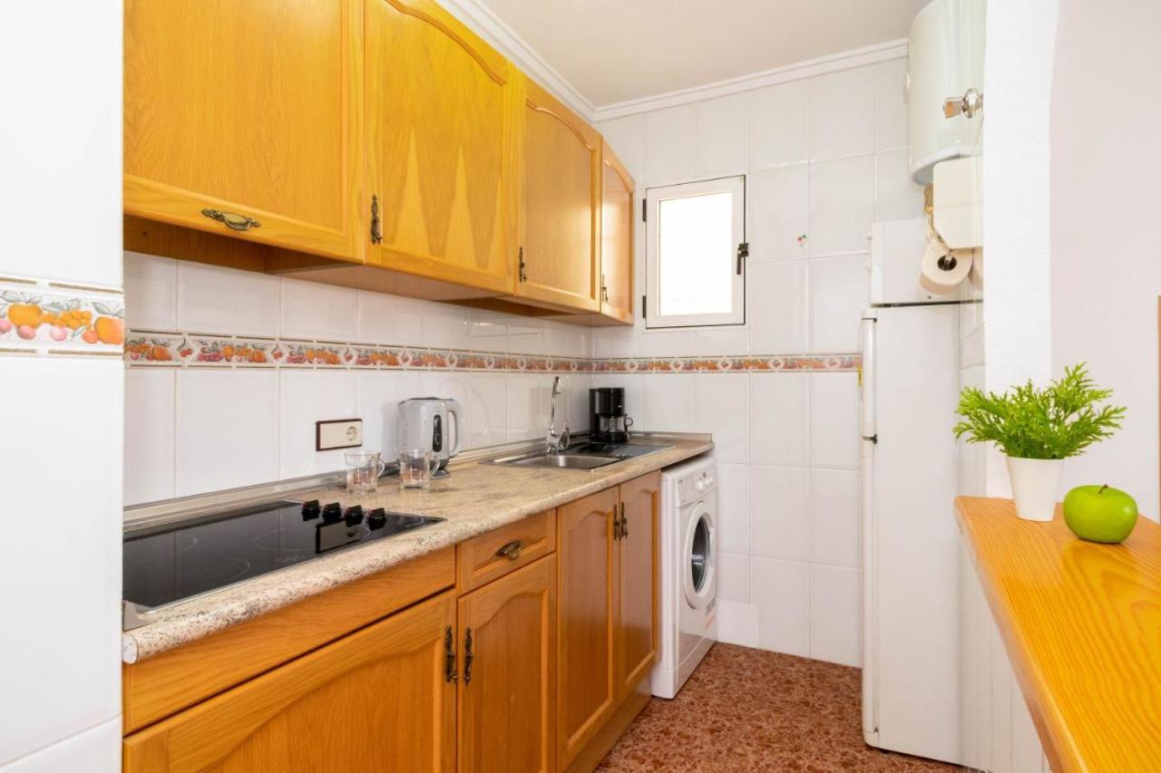 Apartamentos Villa Madrid Torrevieja Eksteriør billede